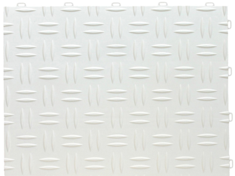 DiamondTrax Arctic White