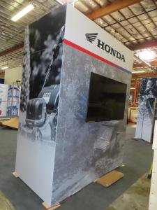 Custom Product Display Island with Gravitee Modular Closet -- View 7