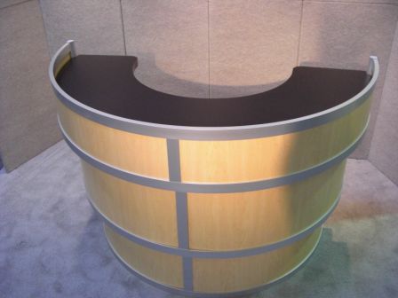 RE-1206 Rental Display / Counter / Workstation -- Image 3