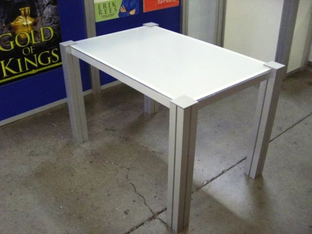 RE-1203 Rental Display / Conference Table -- Image 4 